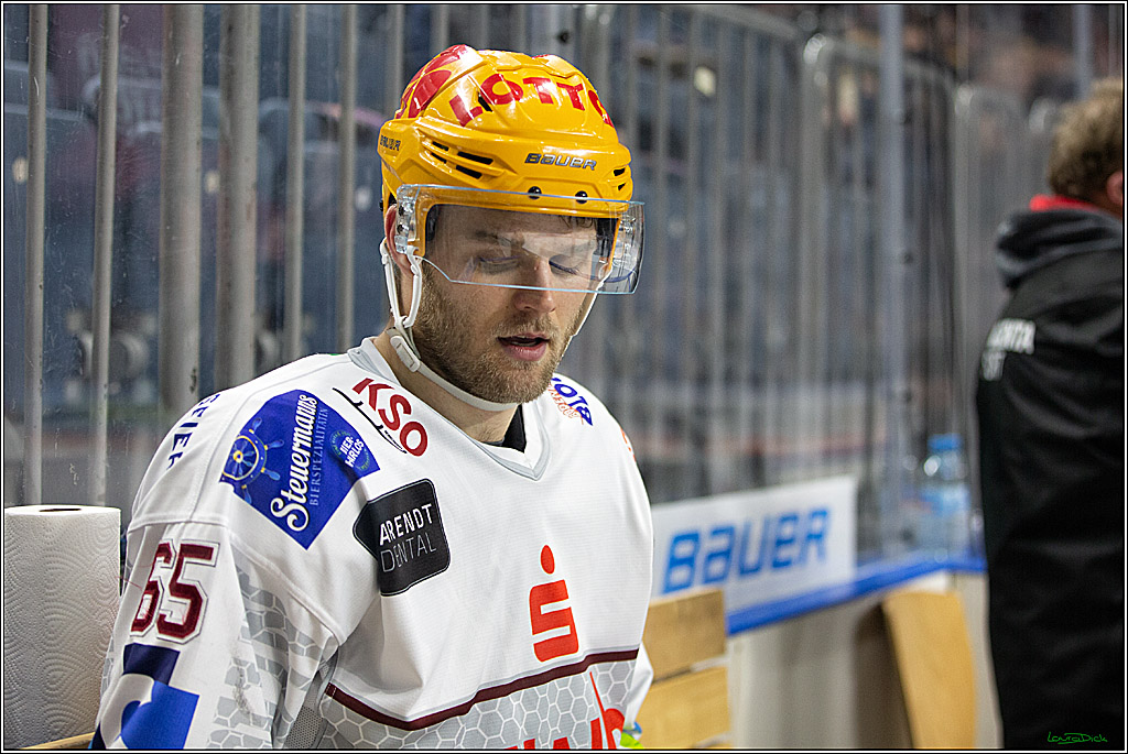 PENNY DEL; Koelner Haie- Fishtown Pinguins Bremerhaven; Koeln, 23.11.2021